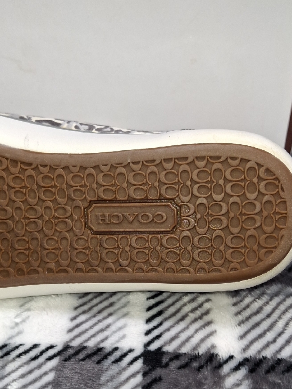 Vintage Coach Women's Leopard-Print Canvas Sneakers in White and Silver - Picture 10 of 14